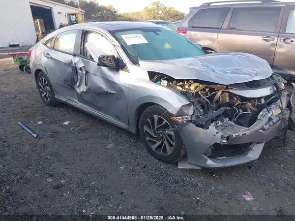19XFC2F74HE082111 2017 HONDA CIVIC - Image 1