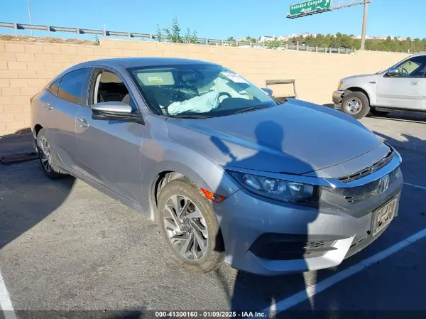 19XFC2F74HE204837 2017 HONDA CIVIC - Image 1