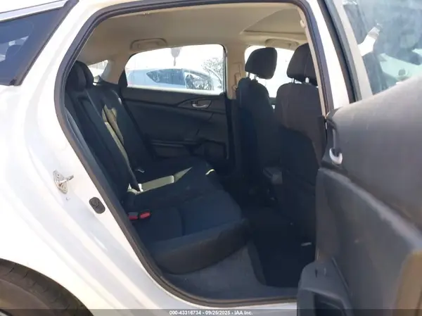 19XFC2F74HE205647 2017 HONDA CIVIC - Image 8