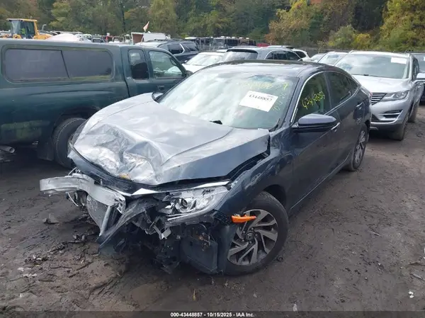 19XFC2F74HE233528 2017 HONDA CIVIC - Image 2