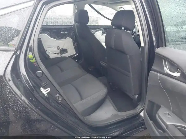 19XFC2F74JE001355 2018 HONDA CIVIC - Image 8