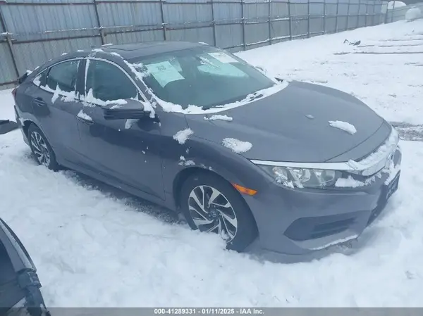 19XFC2F74JE002523 2018 HONDA CIVIC - Image 1