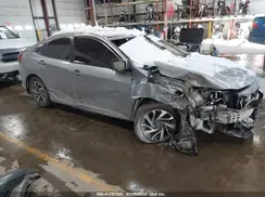 19XFC2F74JE007057 2018 HONDA CIVIC