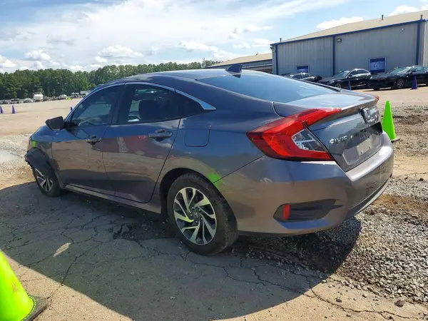 19XFC2F74JE009116 2018 HONDA CIVIC - Image 2