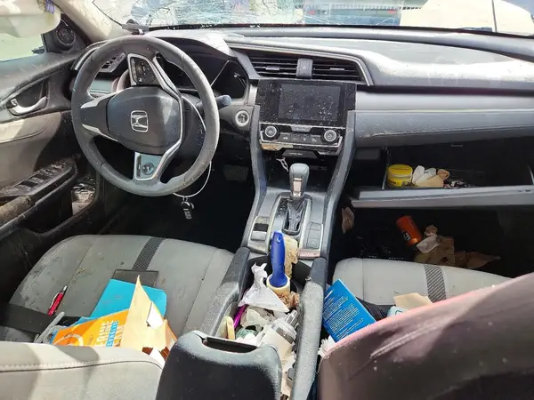 19XFC2F74JE009214 2018 HONDA CIVIC - Image 8
