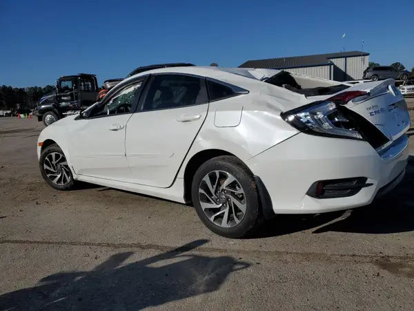 19XFC2F74JE014011 2018 HONDA CIVIC - Image 2