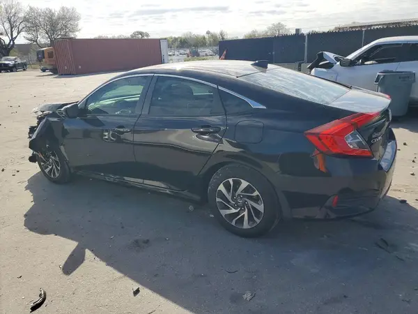 19XFC2F74JE021167 2018 HONDA CIVIC - Image 2