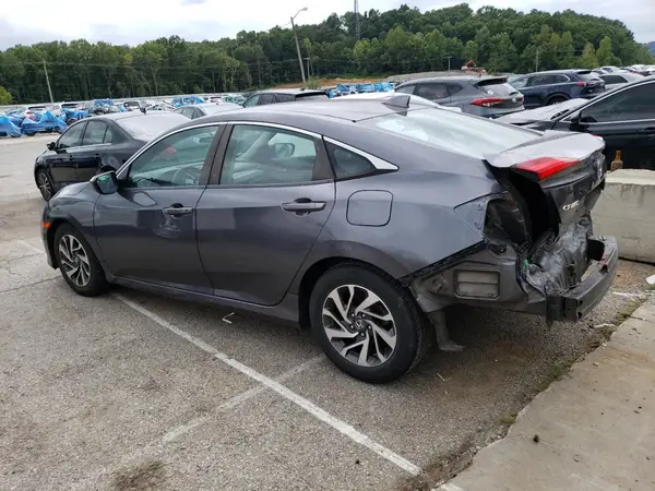 19XFC2F74JE024540 2018 HONDA CIVIC - Image 2