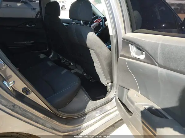 19XFC2F74JE024554 2018 HONDA CIVIC - Image 8