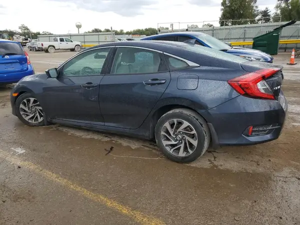 19XFC2F74JE025493 2018 HONDA CIVIC - Image 2