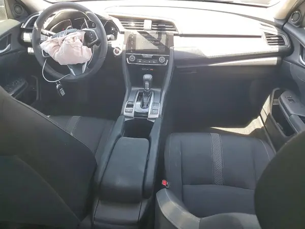 19XFC2F74JE031553 2018 HONDA CIVIC - Image 8