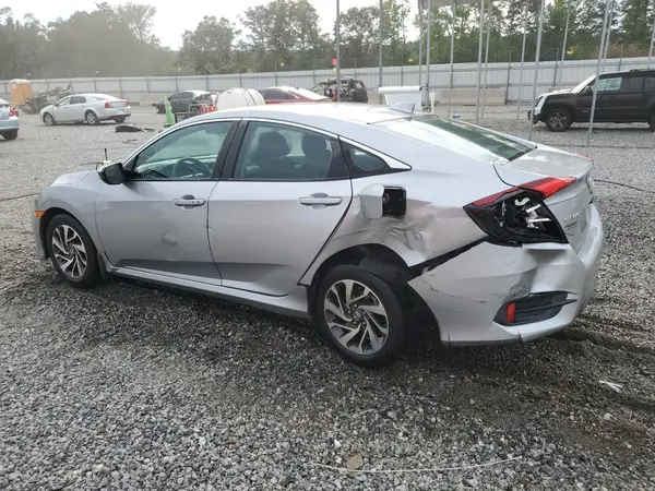 19XFC2F74JE035246 2018 HONDA CIVIC - Image 2