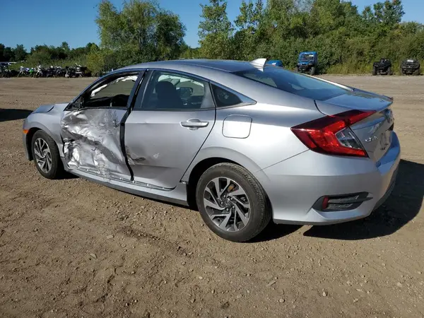 19XFC2F74JE039295 2018 HONDA CIVIC - Image 2