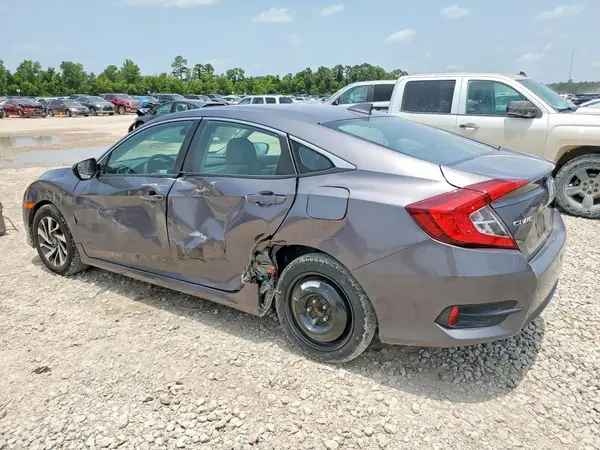 19XFC2F74JE040947 2018 HONDA CIVIC - Image 2