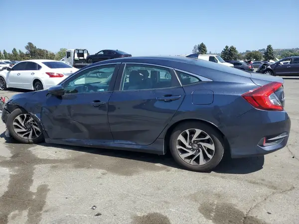 19XFC2F74JE201779 2018 HONDA CIVIC - Image 2