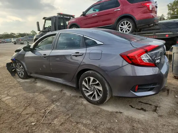 19XFC2F75GE004225 2016 HONDA CIVIC - Image 2