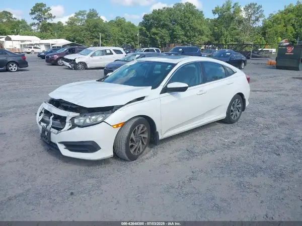 19XFC2F75GE013832 2016 HONDA CIVIC - Image 2