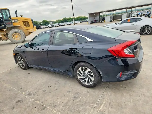 19XFC2F75GE016830 2016 HONDA CIVIC - Image 2