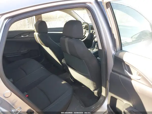 19XFC2F75GE016858 2016 HONDA CIVIC - Image 8