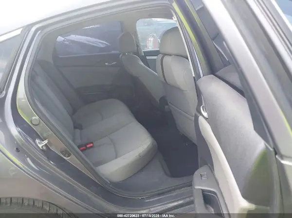 19XFC2F75GE022806 2016 HONDA CIVIC - Image 8