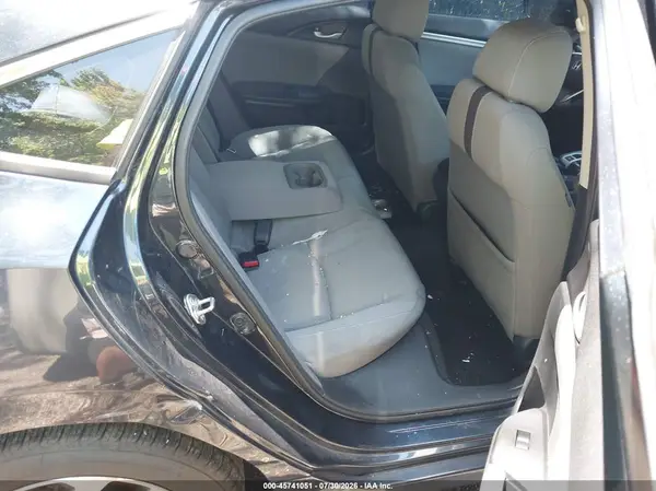 19XFC2F75GE049214 2016 HONDA CIVIC - Image 8