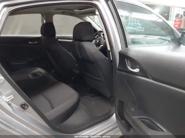 19XFC2F75GE051559 2016 HONDA CIVIC - Image 8