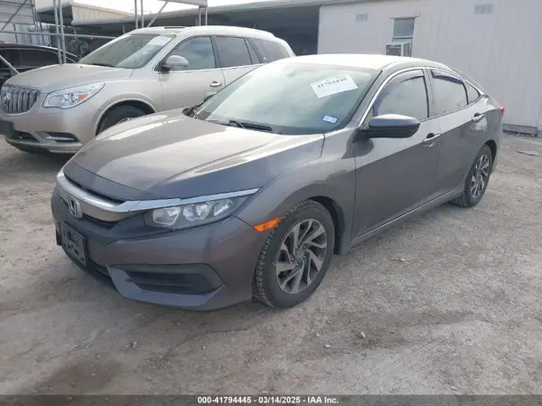 19XFC2F75GE055479 2016 HONDA CIVIC - Image 2