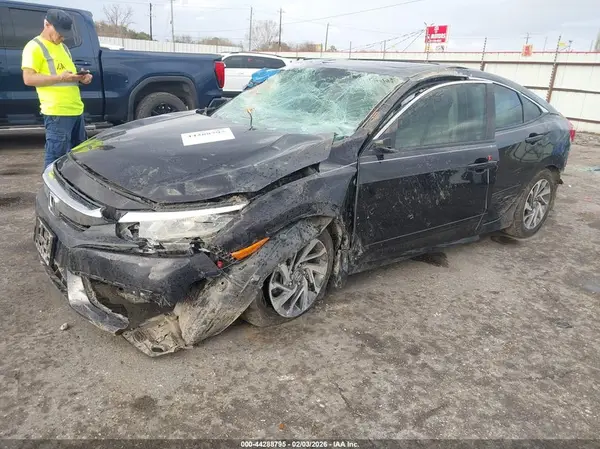 19XFC2F75GE058964 2016 HONDA CIVIC - Image 2