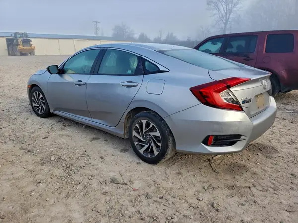19XFC2F75GE084352 2016 HONDA CIVIC - Image 2