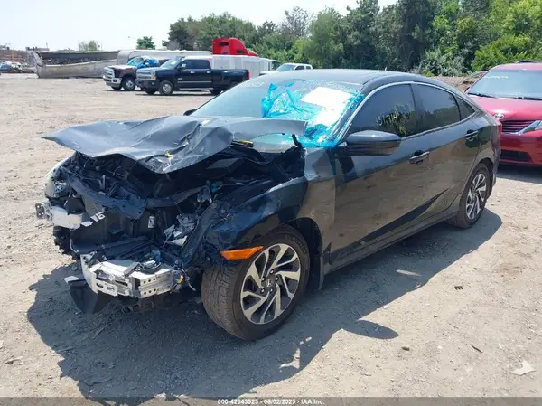 19XFC2F75GE093990 2016 HONDA CIVIC - Image 2