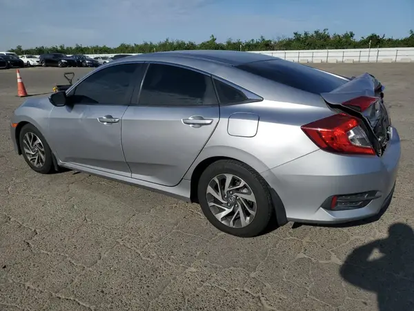 19XFC2F75GE210662 2016 HONDA CIVIC - Image 2