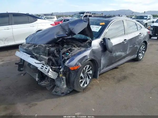 19XFC2F75GE222357 2016 HONDA CIVIC - Image 2