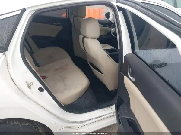 19XFC2F75GE243399 2016 HONDA CIVIC - Image 8