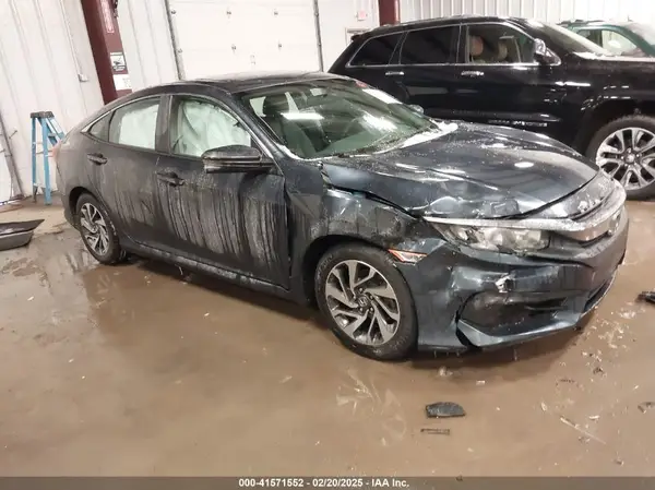 19XFC2F75GE250062 2016 HONDA CIVIC - Image 1