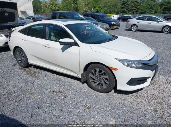 19XFC2F75HE006638 2017 HONDA CIVIC - Image 1