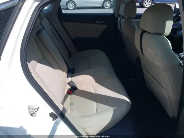 19XFC2F75HE006638 2017 HONDA CIVIC - Image 8