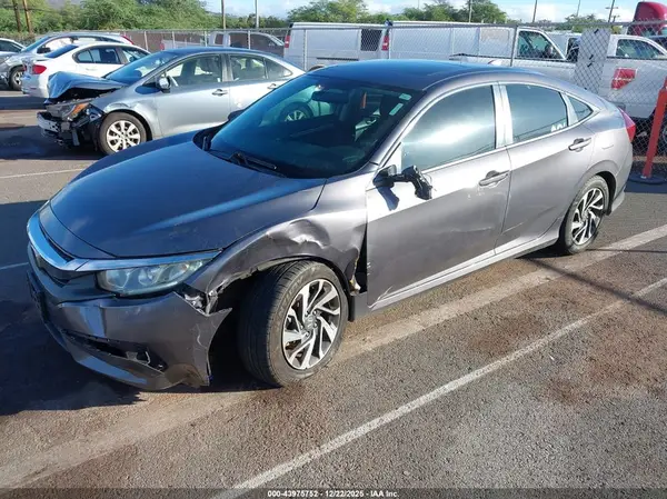 19XFC2F75HE010754 2017 HONDA CIVIC - Image 2