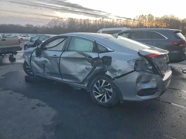 19XFC2F75HE023987 2017 HONDA CIVIC - Image 2