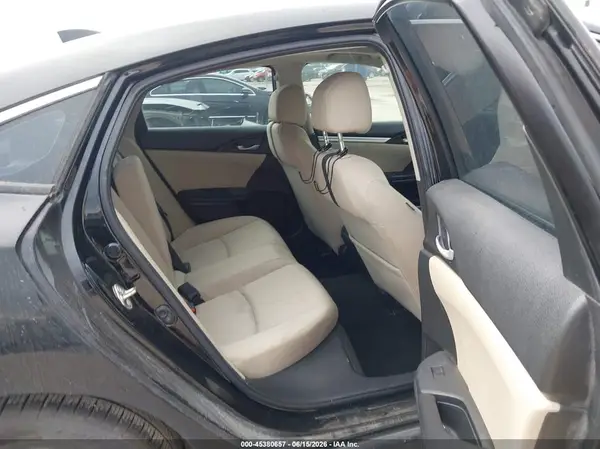 19XFC2F75HE056990 2017 HONDA CIVIC - Image 8