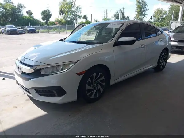 19XFC2F75HE066239 2017 HONDA CIVIC - Image 2