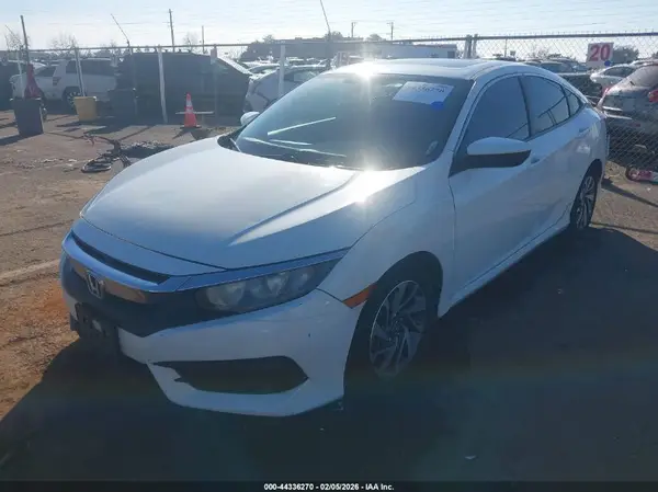 19XFC2F75HE205513 2017 HONDA CIVIC - Image 2