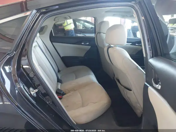 19XFC2F75HE207276 2017 HONDA CIVIC - Image 8