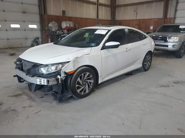 19XFC2F75HE213384 2017 HONDA CIVIC - Image 2