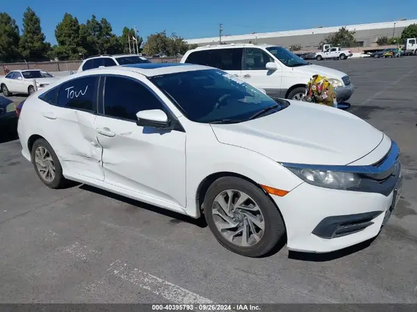 19XFC2F75HE215734 2017 HONDA CIVIC - Image 1