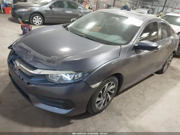 19XFC2F75HE225261 2017 HONDA CIVIC - Image 2