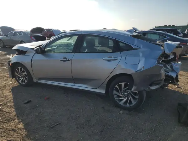 19XFC2F75JE002417 2018 HONDA CIVIC - Image 2