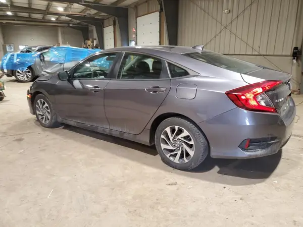 19XFC2F75JE005057 2018 HONDA CIVIC - Image 2