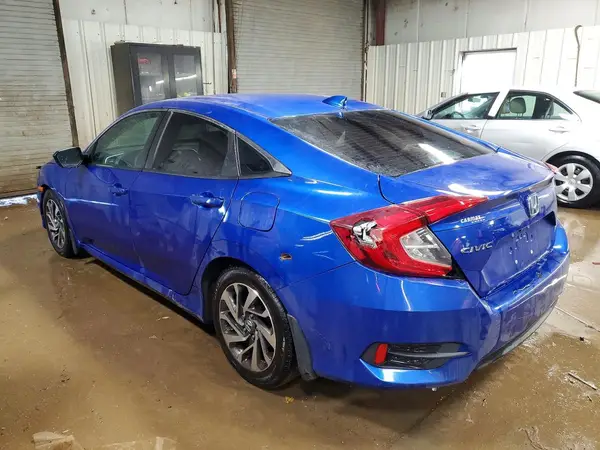 19XFC2F75JE007715 2018 HONDA CIVIC - Image 2