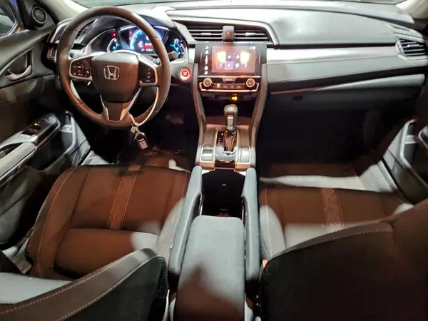 19XFC2F75JE010761 2018 HONDA CIVIC - Image 8