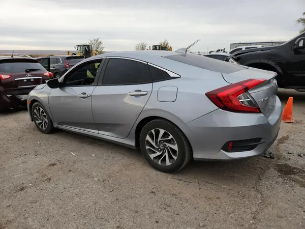 19XFC2F75JE023011 2018 HONDA CIVIC - Image 2